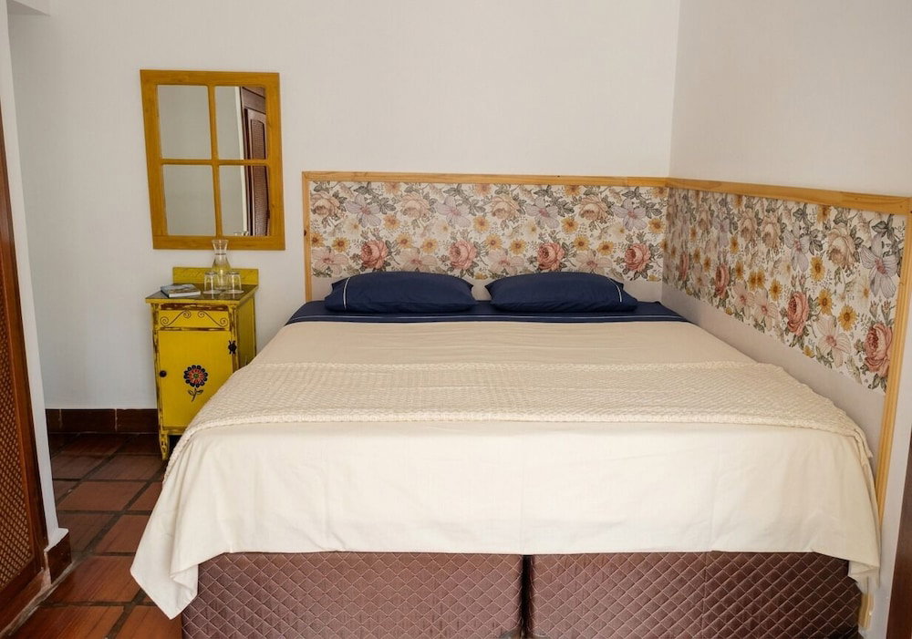 Hotel Cantinho No Litoral