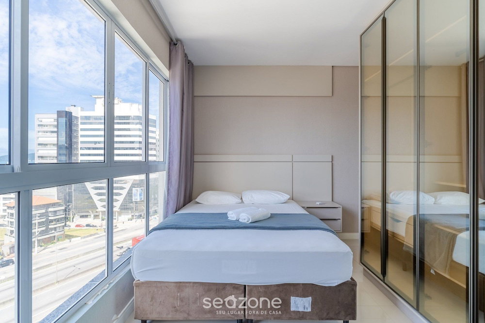 Hotel Apartment Sea View 500 M From The Beach Roo0401