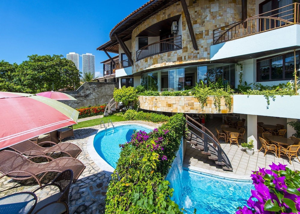 Hotel Divi Divi Praia Hotel