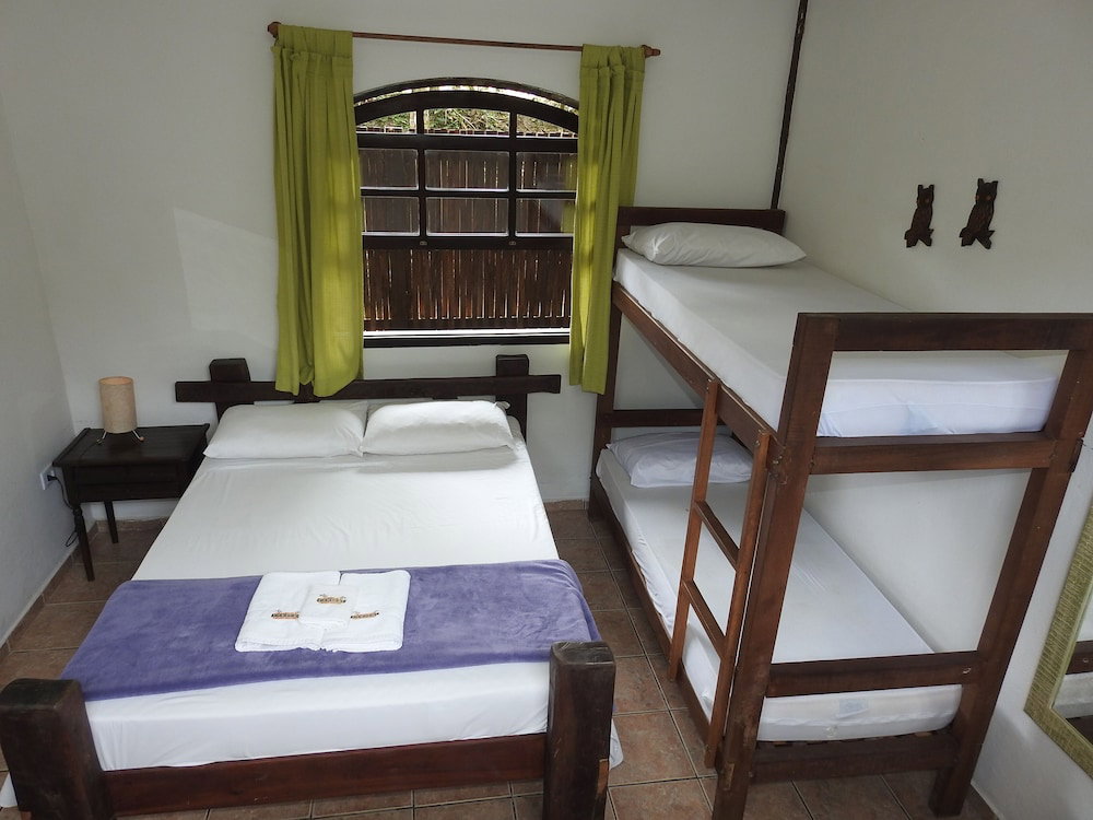 Hotel Refúgio De Camburi