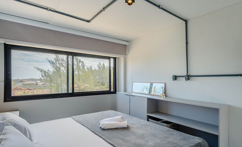 Hotel Loft 50 M From Camacho Beach Plo0002