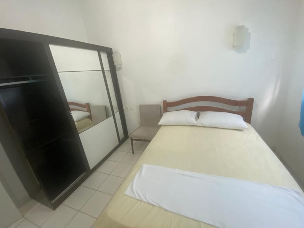 Hotel Hostel Suites