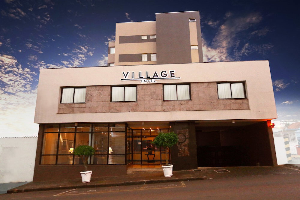 Hotel Village Hotel