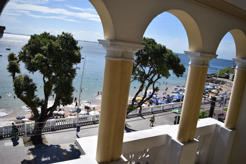 Hotel Village Novo Beach Suites