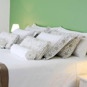 Hotel Louise Village cazare Governador Dix Sept Rosado