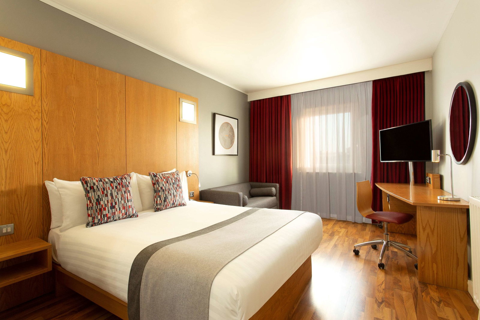 Ramada By Wyndham Belfast City Centre