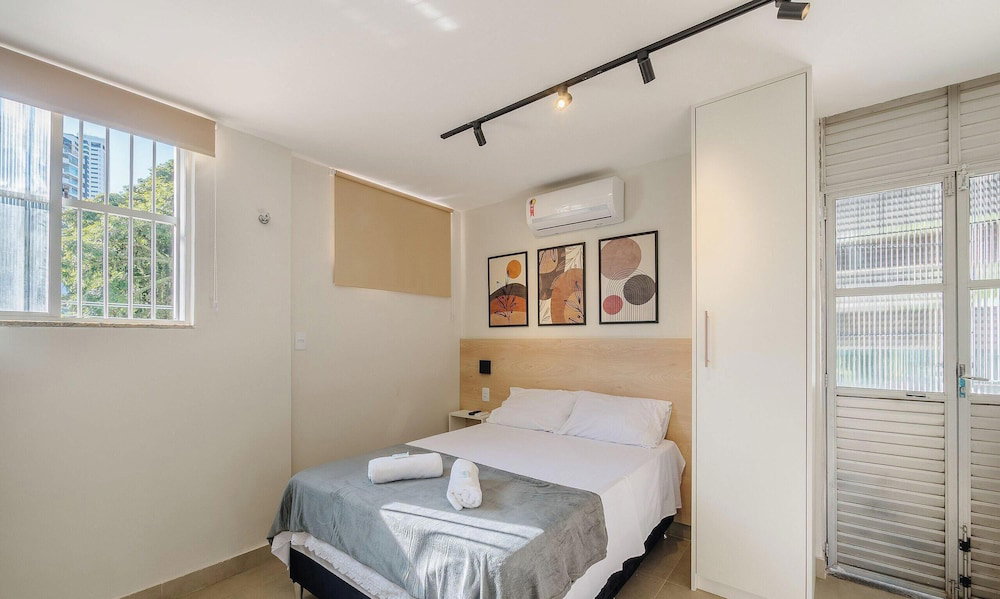 Hotel Studios 280M From Shopping Barra - Ade