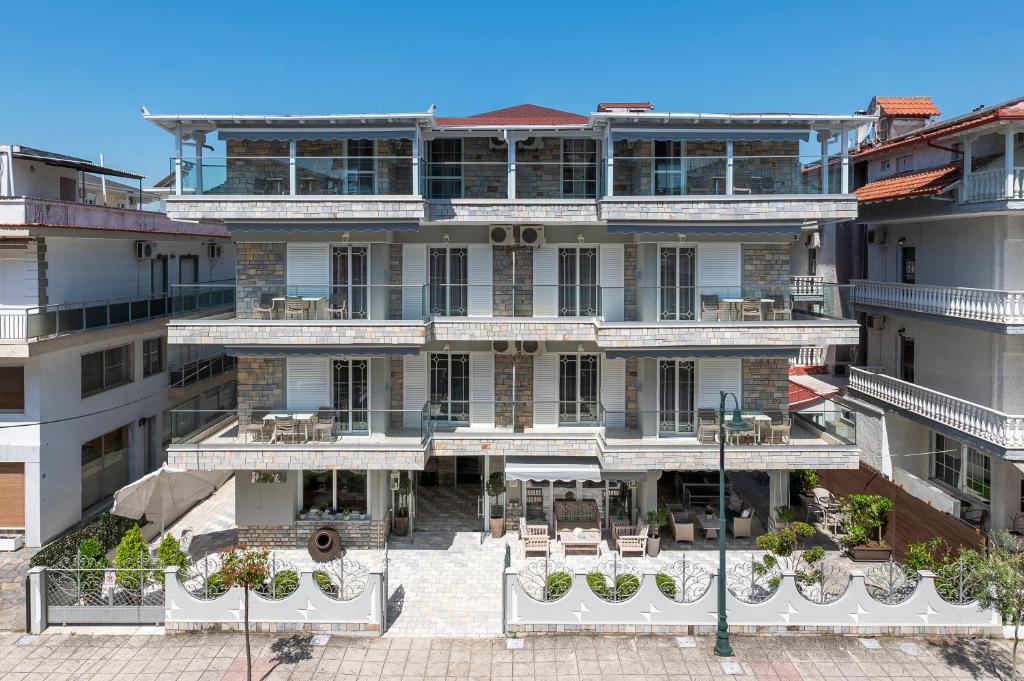 Hotel Ouzas Luxury Hotel