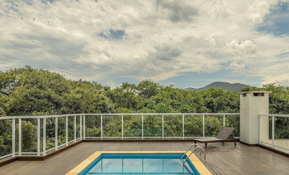 Hotel Apartment In Building With Swimming Pool Rji0046