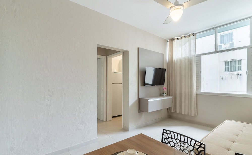 Hotel Live Barra: Apt 400M From The Beach Pai0303