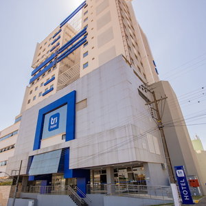 Hotel Tri Hotel Chapecó cazare Mirabela