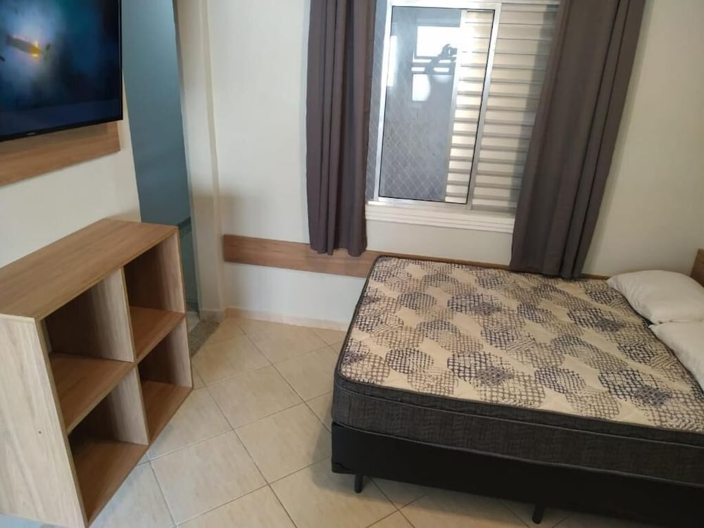 Hotel Kitnet Com Ar Na Praia Das Astúrias