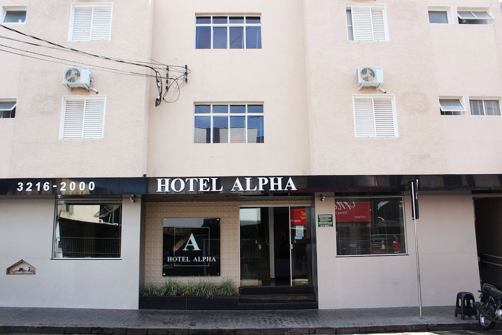 Hotel Hotel Alpha