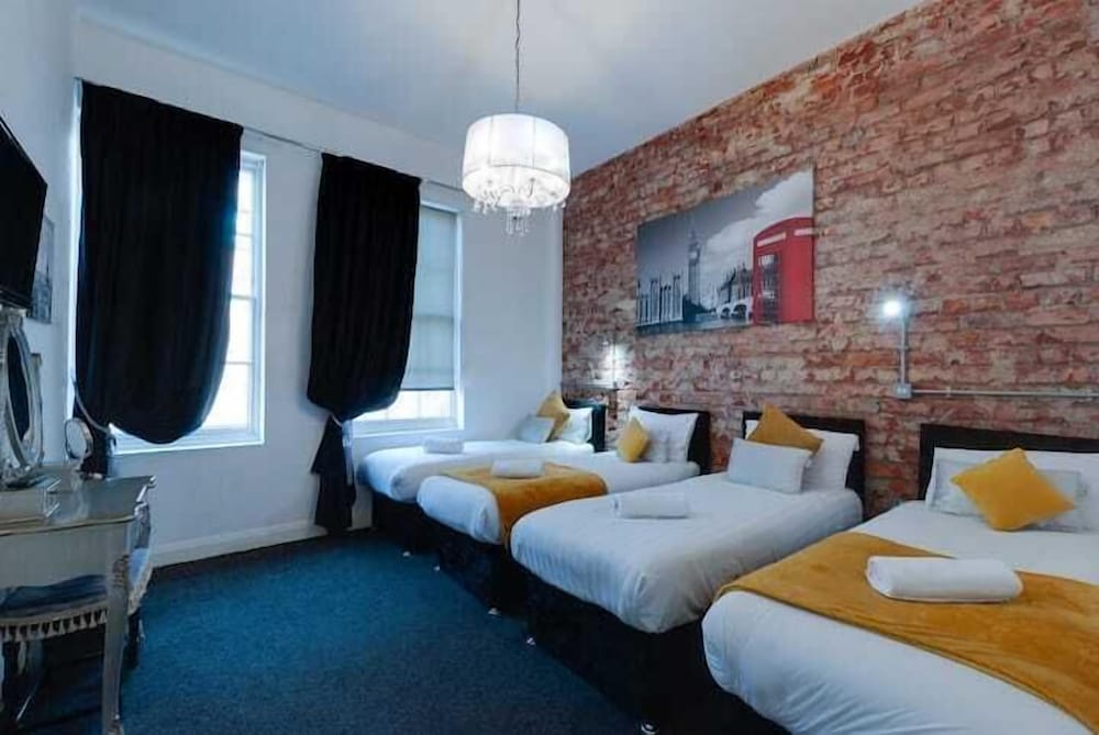 Dukes Street Apartment Hotel