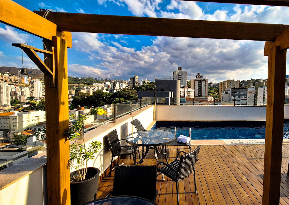 Hotel Esuites Virginia Luxemburgo Bh