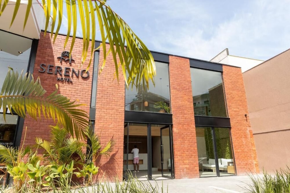 Hotel Sereno Hotel