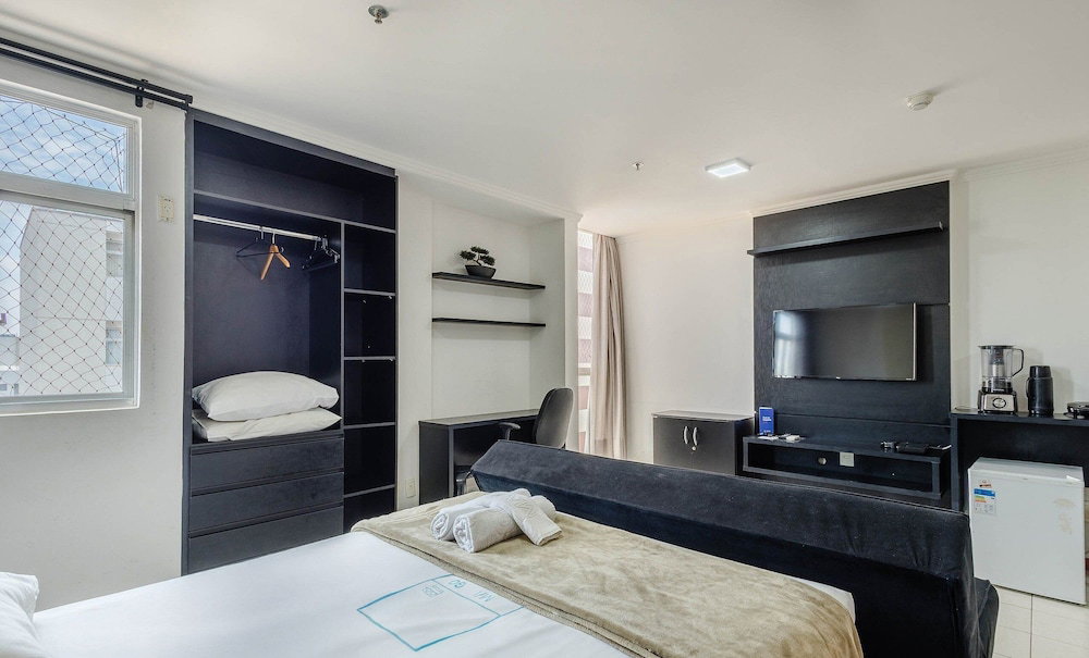 Hotel Beautiful Studios In Condominium With Pool - Aguas Claras - Madb
