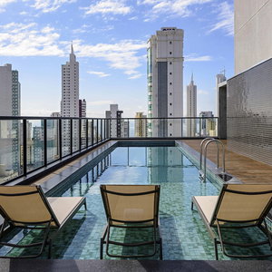 Hotel Ibis Plaza Balneario Camboriu cazare Balneario Camboriu