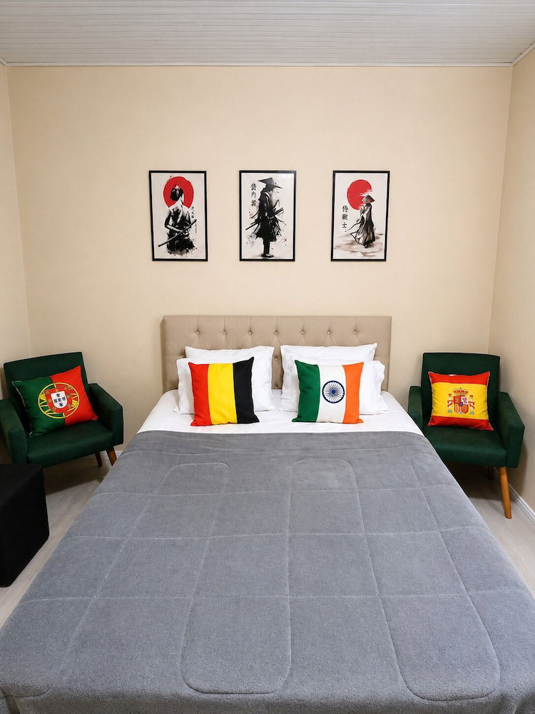 Hotel Mala E Cafe