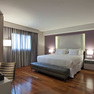 Hotel Nh Collection Curitiba cazare Curitiba