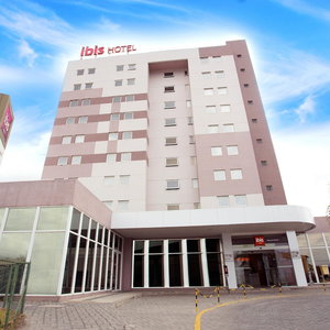 Hotel Ibis Feira De Santana cazare Santana