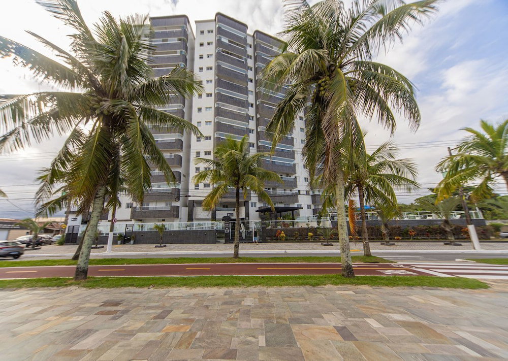 Hotel Apartamento Beira Mar Com Varanda E Churrasqueira