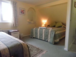 Hotel Midway House cazare York