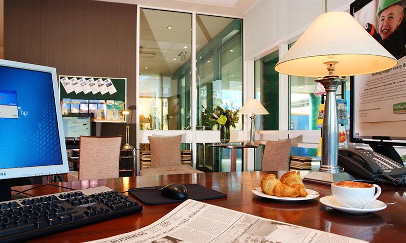 Doubletree By Hilton Hotel Woking