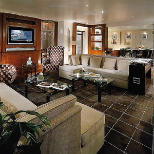 Hotel Sheraton Skyline Hotel London Heathrow cazare Hayes