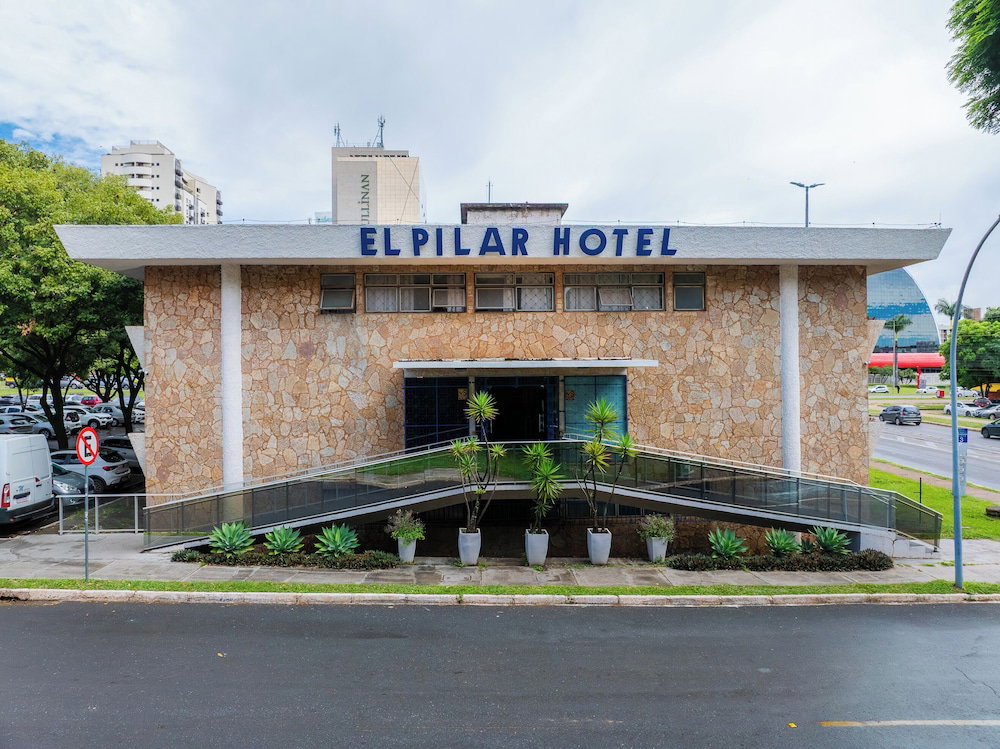 Hotel Hotel El Pilar By Bsb Inn