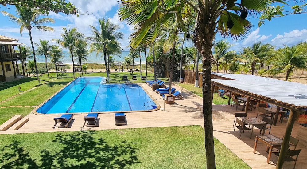 Hotel Pousada Praia Das Ondas - Pe Na Areia