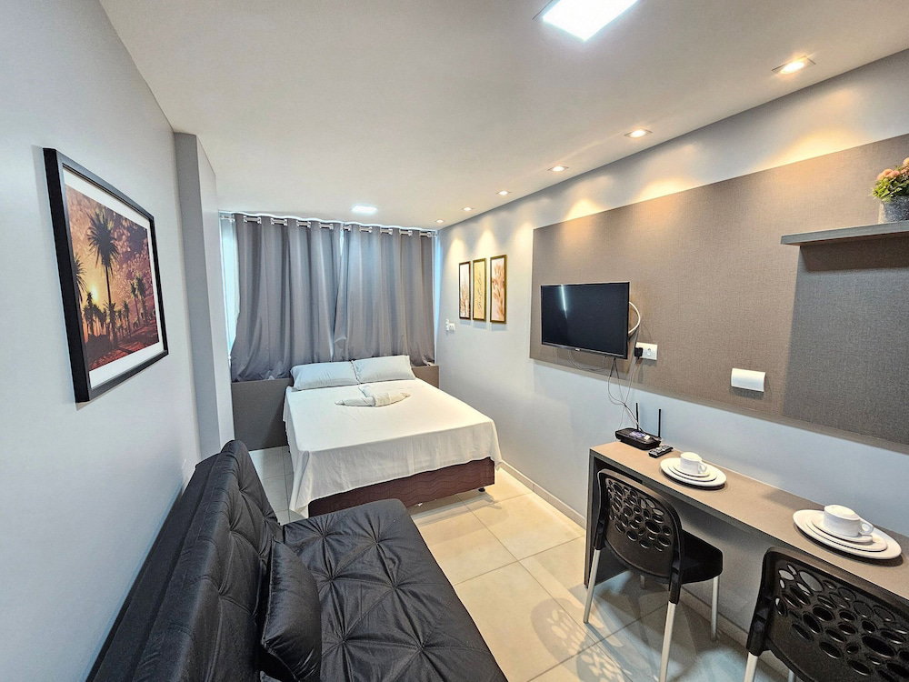 Hotel Eco Mirage Residence