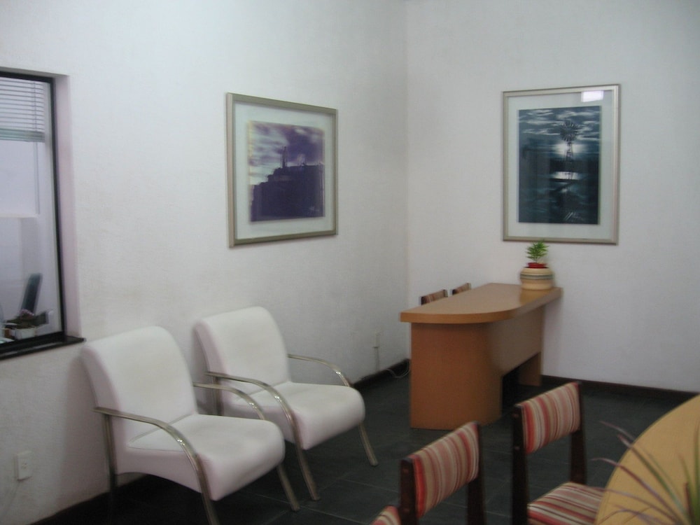 Hotel Praia Do Forte - Aluguel Economico