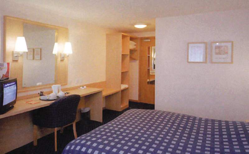 Travelodge Belfast Central