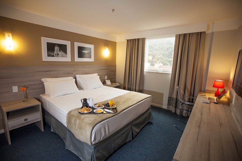 Hotel Intercity Teresopolis