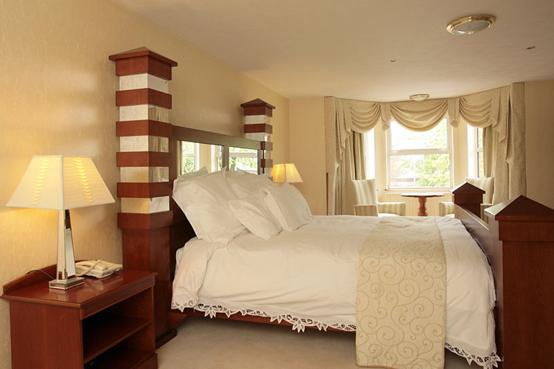 Hotel Malone Lodge Hotel & Apartments