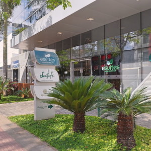 Hotel Esuites Savassi Toscanini cazare Santo Antonio do Leverger