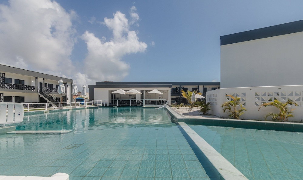 Hotel Apt 1 Bedroom 220 M From The Beach Cdk0011