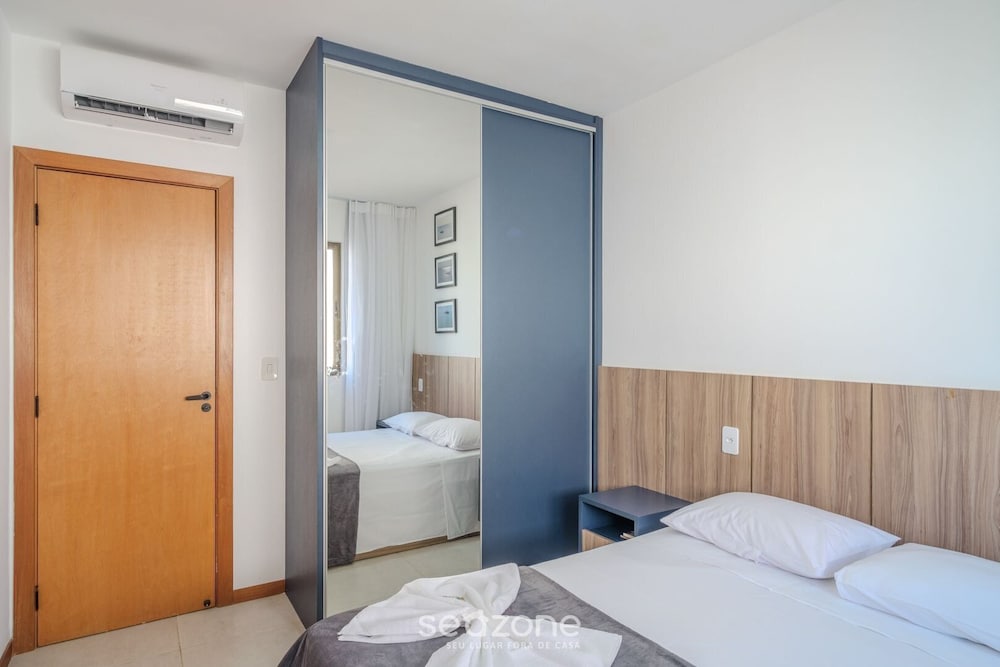 Hotel Apt. In A Seaside Condominium Itacimirim-Ba Iab109