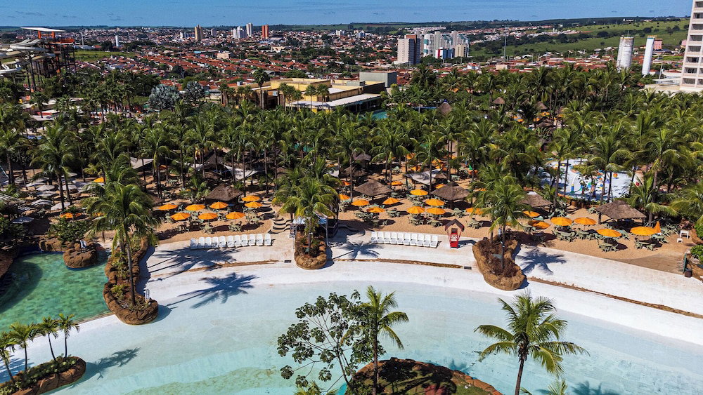 Hotel Hot Beach Raízes