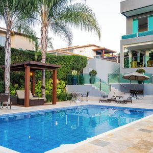 Hotel Escarpas Eco Village cazare Capitolio
