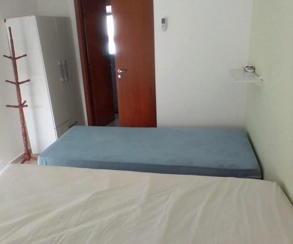 Hotel Casa Em Condomínio Com Sauna E Piscina