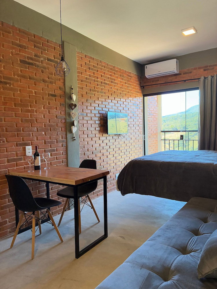 Hotel Villa Da Serra Suites