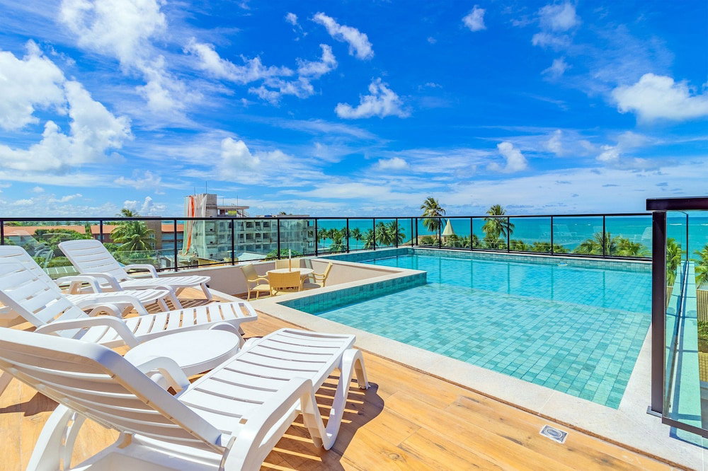 Hotel Rooftop #302 - Flat By The Sea By Carpediem