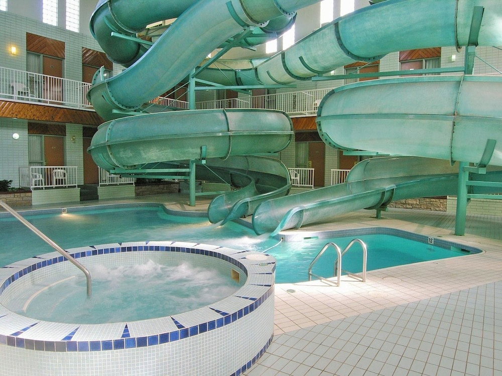 Hotel Tropical Inn