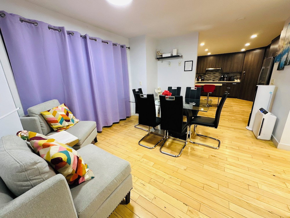 Hotel P1 - Private Hot Tub - 3 Bedroom Home - Mountain View