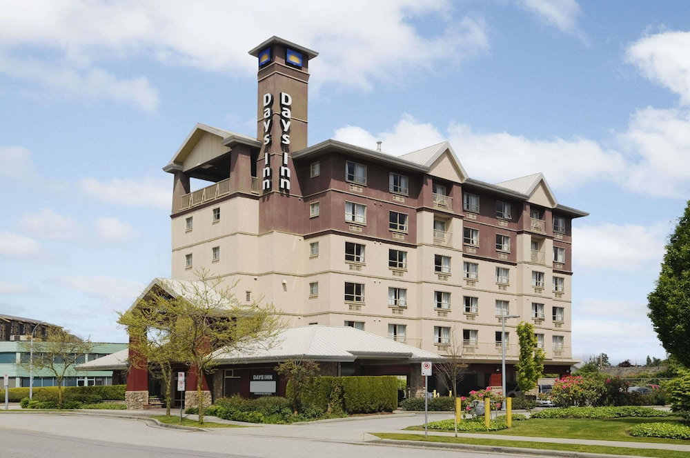 Hotel Days Inn By Wyndham Vancouver Airport