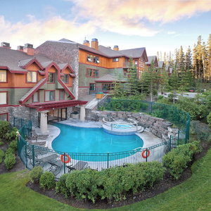 Hotel Worldmark Canmore - Banff cazare Canmore