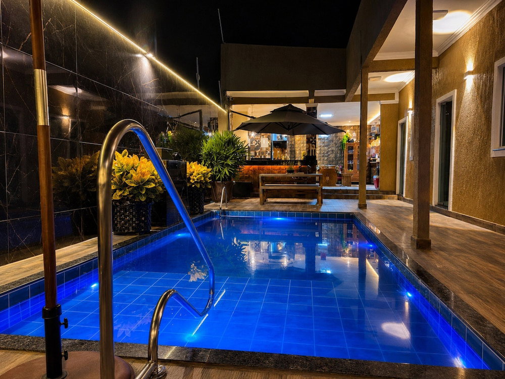 Hotel Magnifica Casa Com Piscina - Salinopolis