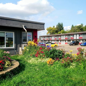 Hotel Thriftlodge Edmonton cazare Rideau Park